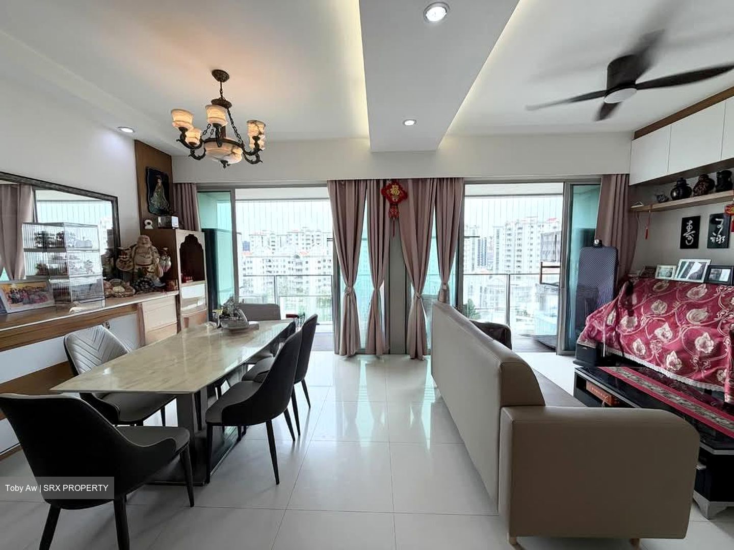 Livia (D18), Condominium #559849021